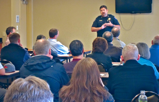 APD Chief Tom Chapman talks with attendees at the Hampton Inn. Photos by KLH | Eye